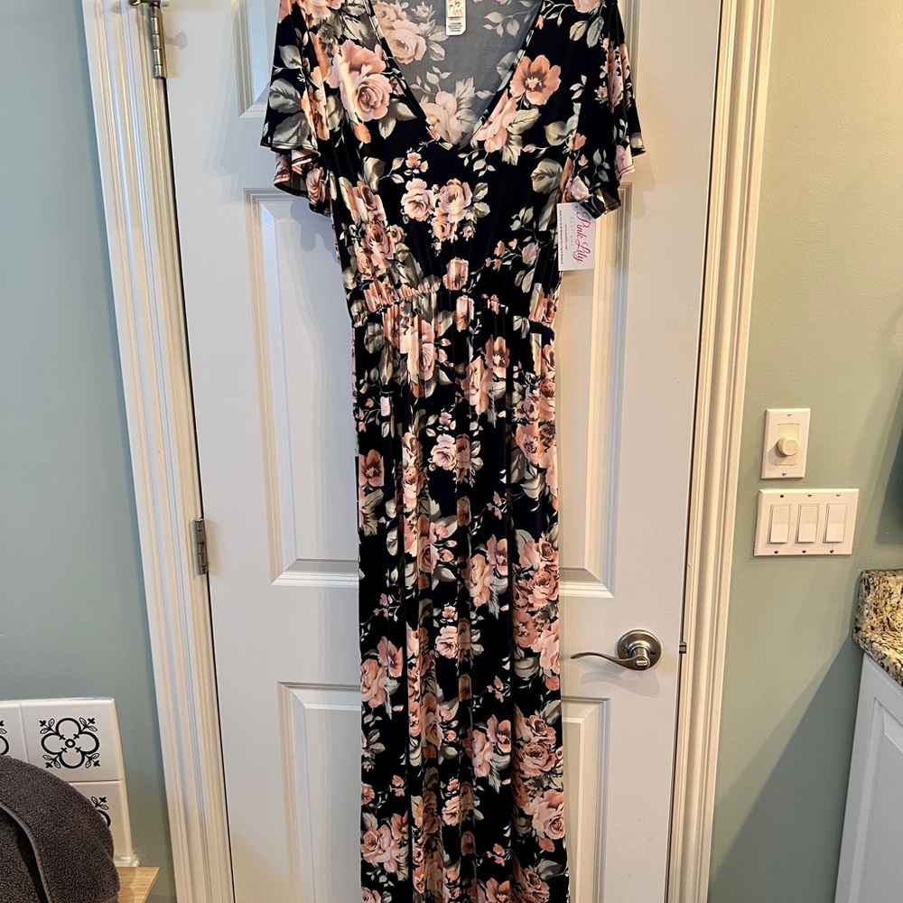 Navy floral maxi